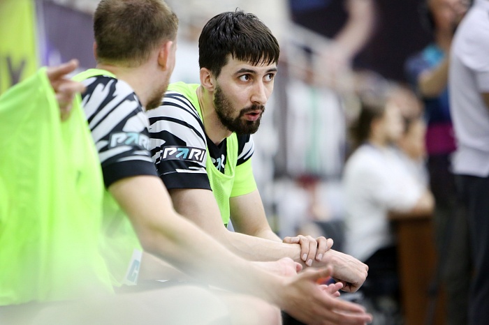 Капитан МФК «Тюмень» Артём Антошкин: «Хет-трики мы никак не отмечаем. Для мини-футбола забивать по три мяча – обычное дело»