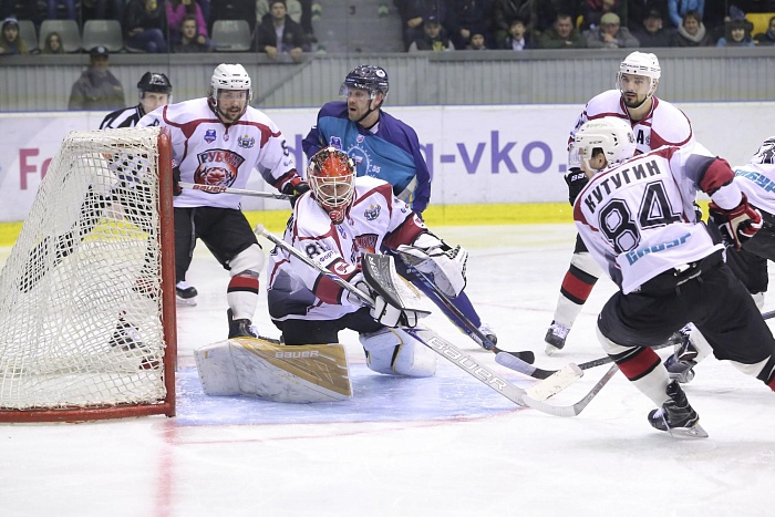 Егор Кутугин пропустит  пятый матч