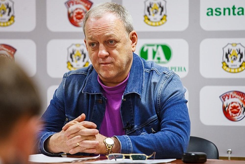 Александр Попов: «Проиграли, но сохранили отрыв от преследователей»