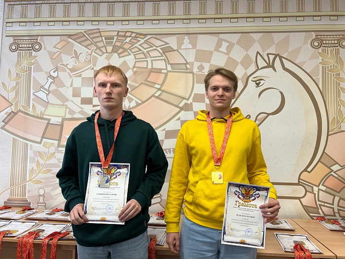 Тюменец Константин Ельцын взял шашечное серебро в Челябинске