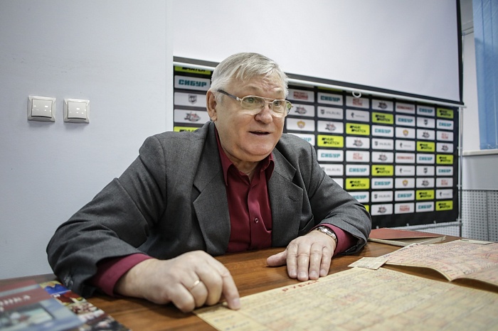 Заслуженный тренер России по хоккею Александр Кузьмин: «Поезд без всякого объявления уехал, оставив нас в канун Нового года на перроне в трико и тапочках»