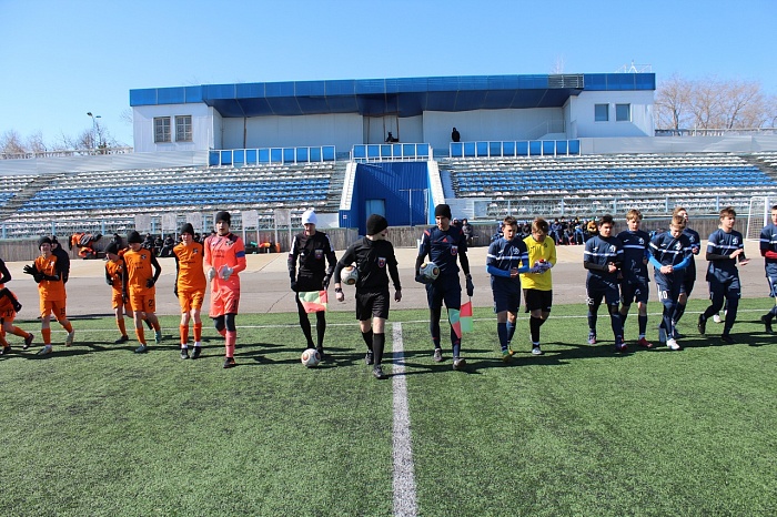 ФК «Тюмень» и омское «Динамо» с крупных побед стартовали в первенстве страны среди  юношей