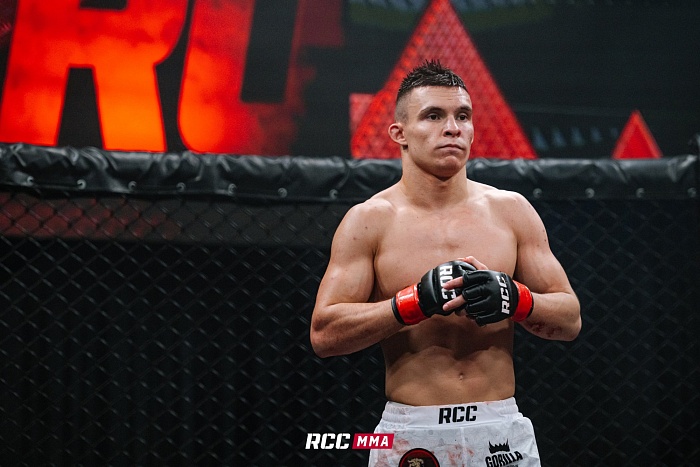 Победитель турнира серии RCC Intro 30 Вальмир Галиев: «Во всех аспектах бразильский боец Алешандри Сирни был готов, но и мы не отстаём»