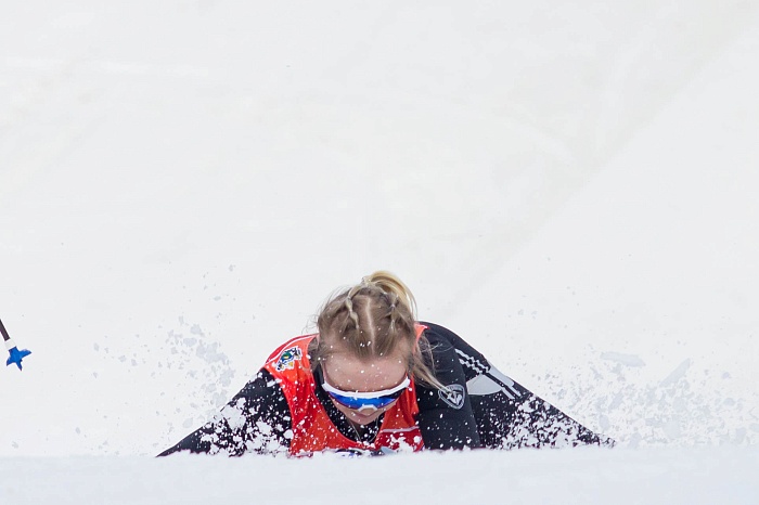 Чемпионат России по лыжным гонкам в Тюмени. 6-й соревновательный день. Женский масс-старт