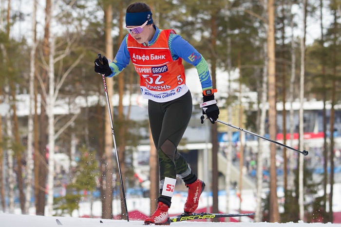 Чемпионат России по лыжным гонкам в Тюмени. 6-й соревновательный день. Женский масс-старт