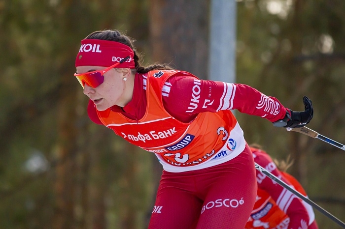 Чемпионат России по лыжным гонкам в Тюмени. 6-й соревновательный день. Женский масс-старт