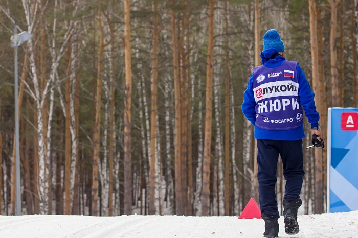 Чемпионат России по лыжным гонкам в Тюмени. 6-й соревновательный день. Женский масс-старт