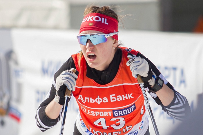 Чемпионат России по лыжным гонкам в Тюмени. 6-й соревновательный день. Женский масс-старт