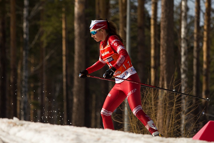 Чемпионат России по лыжным гонкам в Тюмени. 6-й соревновательный день. Женский масс-старт