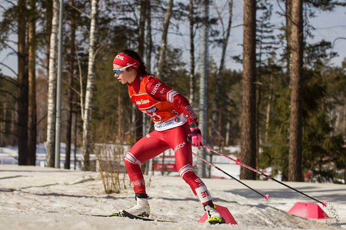 Чемпионат России по лыжным гонкам в Тюмени. 6-й соревновательный день. Женский масс-старт