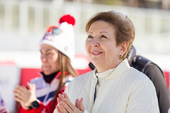 Чемпионат России по лыжным гонкам в Тюмени. 6-й соревновательный день. Женский масс-старт