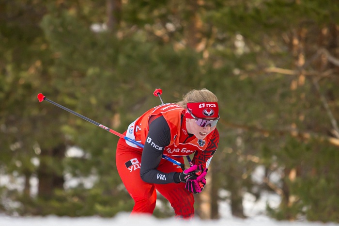 Чемпионат России по лыжным гонкам в Тюмени. 6-й соревновательный день. Женский масс-старт