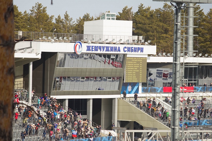 Чемпионат России по лыжным гонкам в Тюмени. 6-й соревновательный день. Женский масс-старт