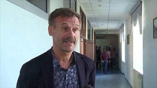 Отец Кузьминой: «Настя засыпала с учебниками в руках»