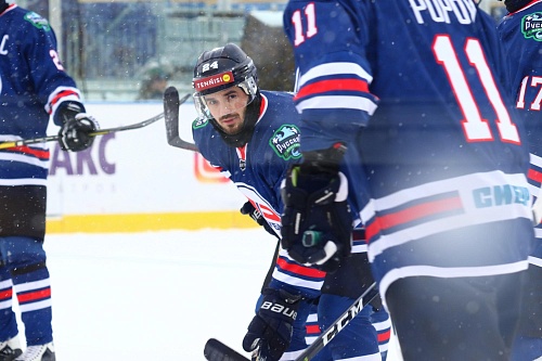 Защитник ХК «Рубин» празднует юбилей