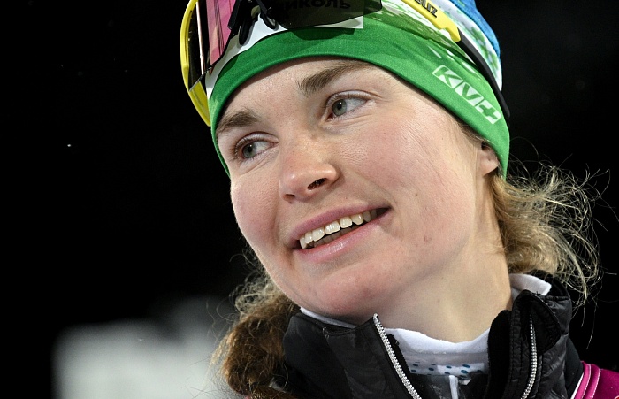 Тамара Дербушева стартовала последней, но финишировала первой в спринте на Кубке Содружества по биатлону