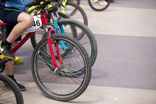 Школьники соперничали на тульском треке