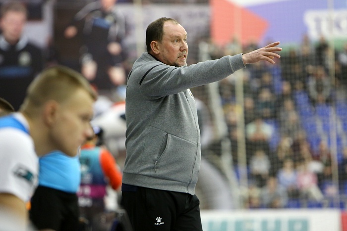 Главный тренер мини-футбольного клуба «Сиб-Транзит» Евгений Давлетшин: «Много катались на пятых точках, стелились в подкатах, Фортуна нам помогла»