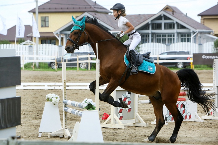 «Скачки фаворитов: Конкур 2023». Клуб «Аллегро»