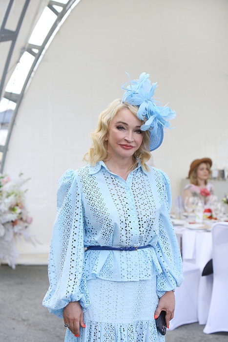 «Скачки фаворитов: Конкур 2023». Клуб «Аллегро»