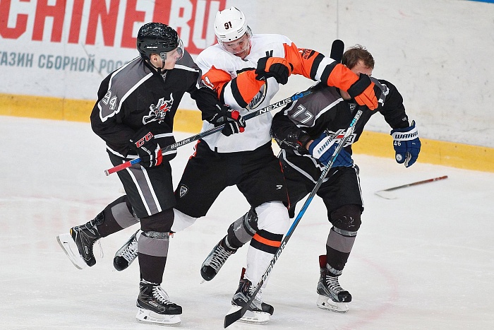 Фото Владимира ОГНЁВА