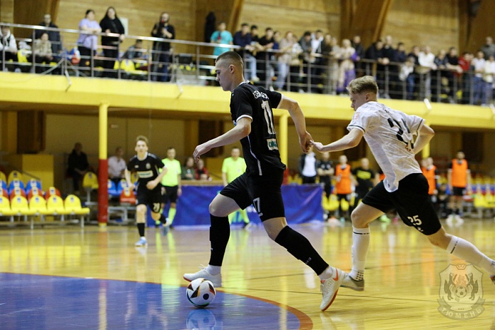 Тюменские дублёры уступили команде из столицы Урала