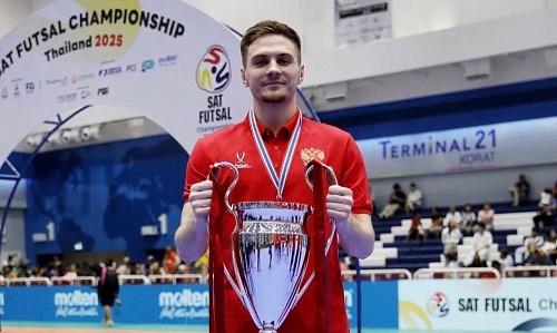 Игрок футзального клуба «Тюмень» Сергей Орлов: «В сборной России выходил дозировано, но свою порцию игры получил»
