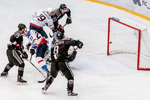 Рубиновцы сыграют с «Ладой» в гостях (ВИДЕОТРАНСЛЯЦИЯ)