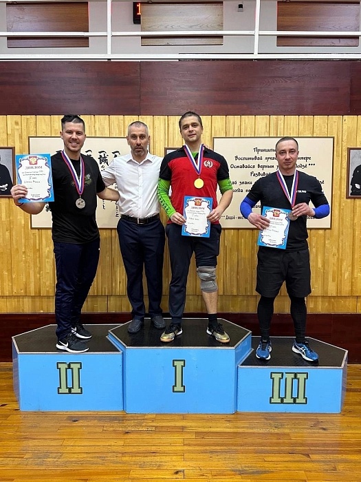 Победитель турнира Сибирского федерального округа по спортивному ножевому бою Иван Лобов: «После финального свистка я просто рухнул на колени от бессилия»