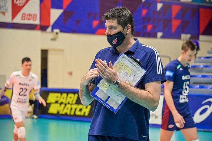 Роман Яковлев: «Две партии сбили нас с толку…»