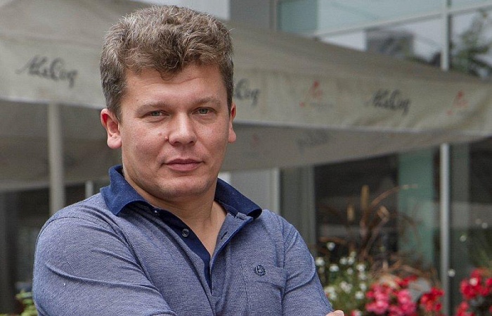 Аркадий Белый: «Красавцами оказались вратари!»