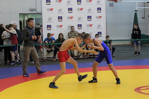 Сделай упражнения на ловкость и почитай про чемпионов!