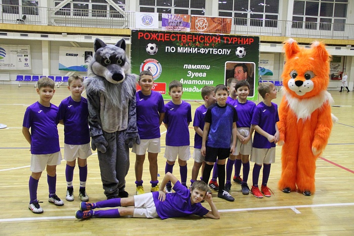 Тобольских братьев наградили за блестящую игру