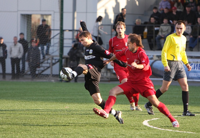 Легендарный тюменский полузащитник Константин  Фишман празднует юбилей