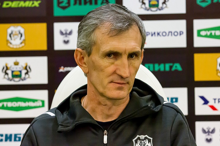 Главный тренер футбольного клуба «Тюмень» Игорь Меньщиков: «Мы все в одной лодке»