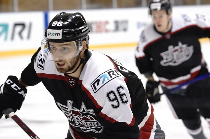 Тюменский хоккейный клуб «Рубин» одолел команду из Орска