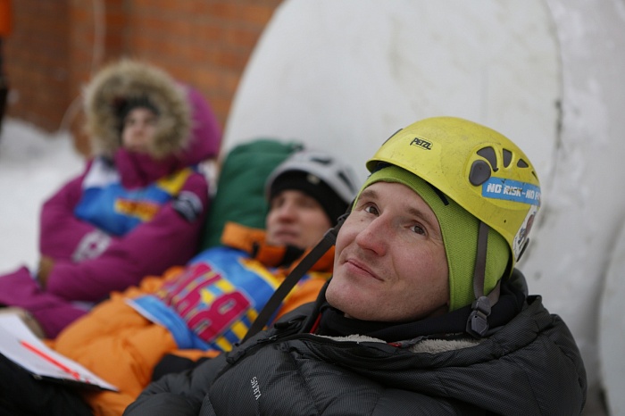 Тренер-преподаватель дворца творчества и спорта «Пионер» по ледолазанию Анатолий Стулов: «Нет простых турниров и лёгких побед, даже если это домашние соревнования»
