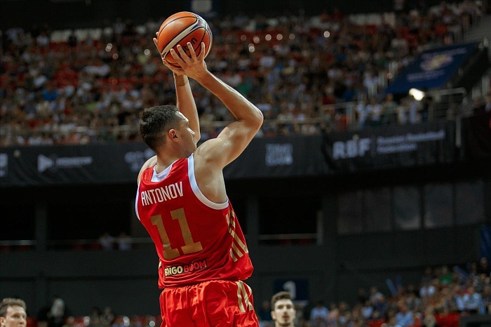 Российские баскетболисты уступили чехам