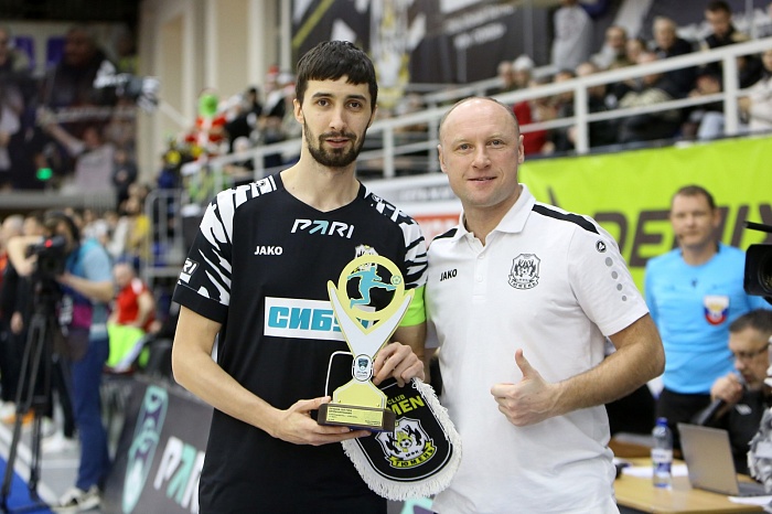 Денис Абышев и Артём Антошкин попали в символическую сборную