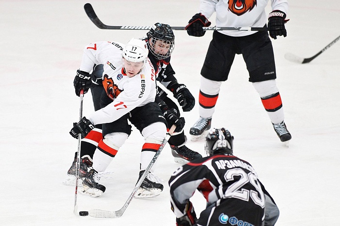 Фото Владимира ОГНЁВА