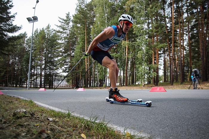Летний чемпионат России по лыжным гонкам. Первый соревновательный день. Индивидуальная гонка классическим стилем.