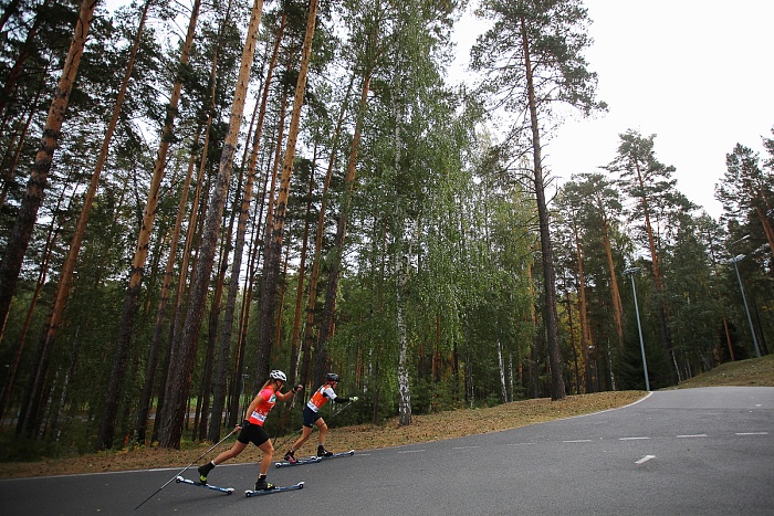 Летний чемпионат России по лыжным гонкам. Первый соревновательный день. Индивидуальная гонка классическим стилем.