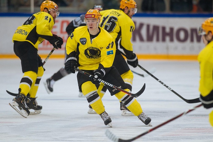 Фото Владимира ОГНЁВА