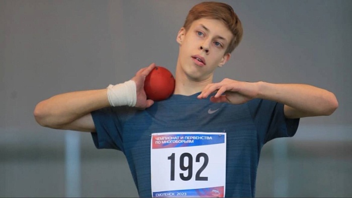 Тюменец Даниил Аксёнов — серебряный призёр первенства России U20 в помещении