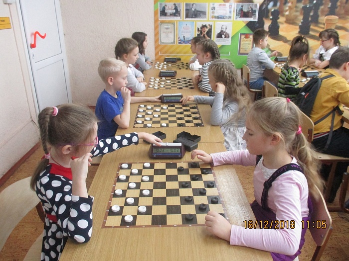 Юные любители шашек выявили лучших
