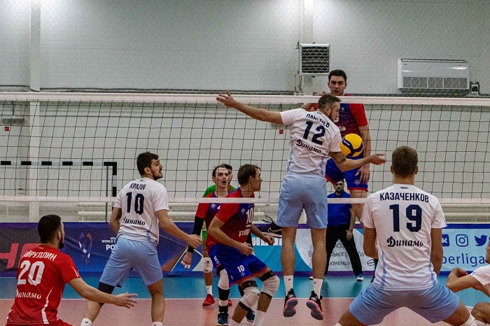 «Тюмень» вновь проиграла в равном матче…