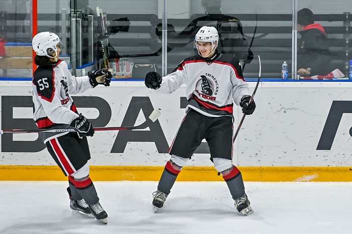 Команда «Тюменский Легион» одержала первую победу в чемпионате Молодёжной хоккейной лиги