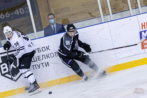 ХК «Рубин» сыграет в Челябинске (ВИДЕОТРАНСЛЯЦИЯ)