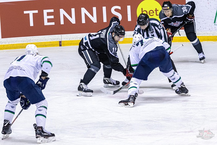 «Рубин» сыграет в Ханты-Мансийске