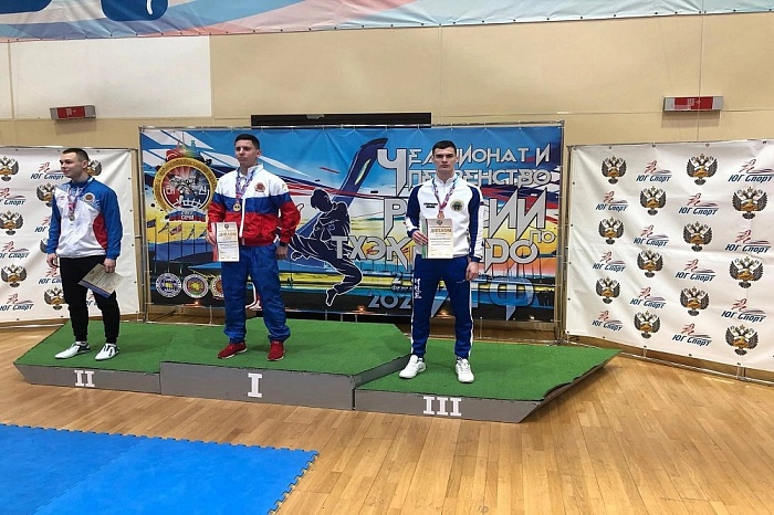 «Формальный комплекс» принес тюменцу неформальную бронзу